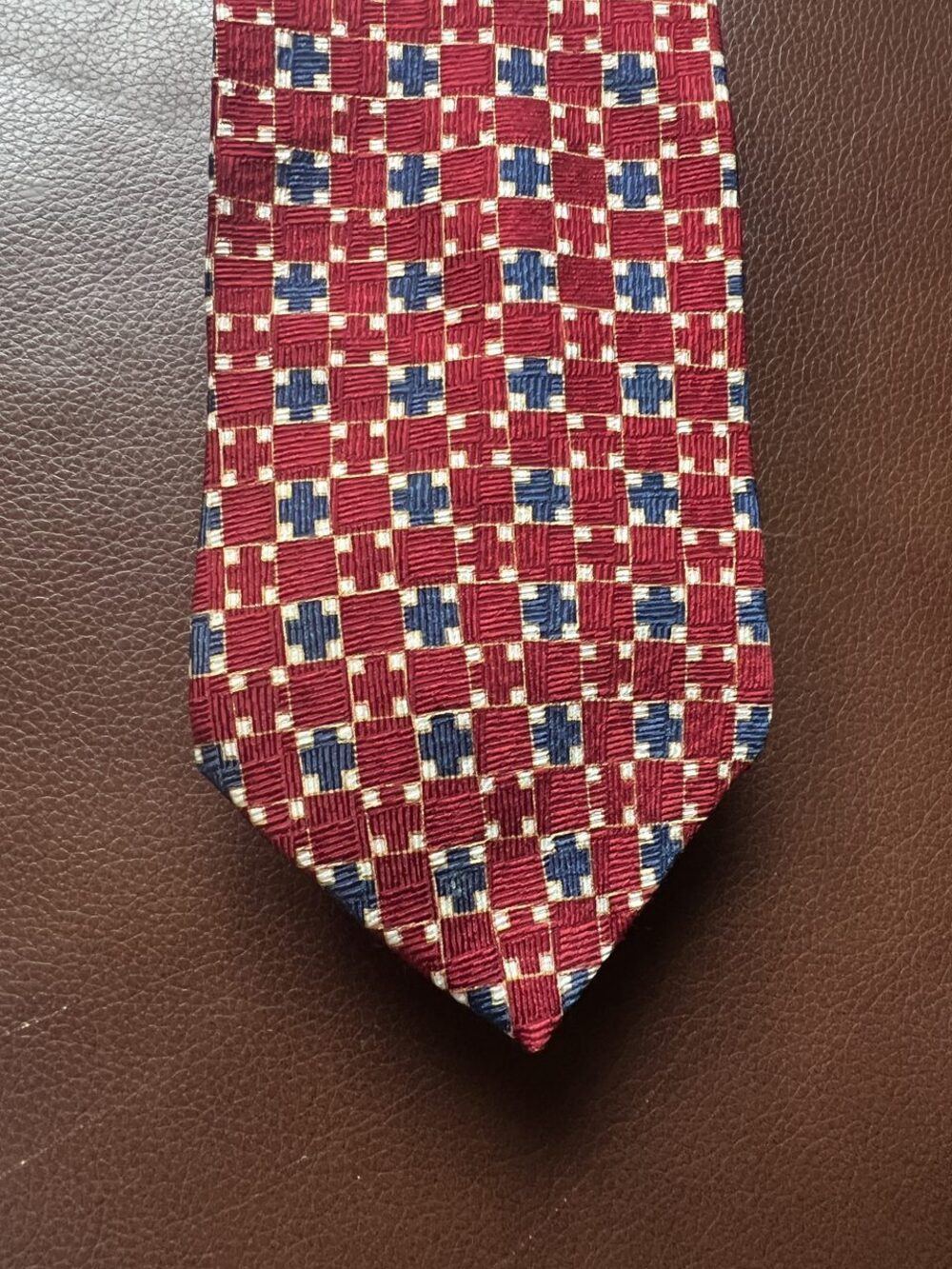 Van Heusen Red Navy Cross Neat Pattern Silk Tie Necktie